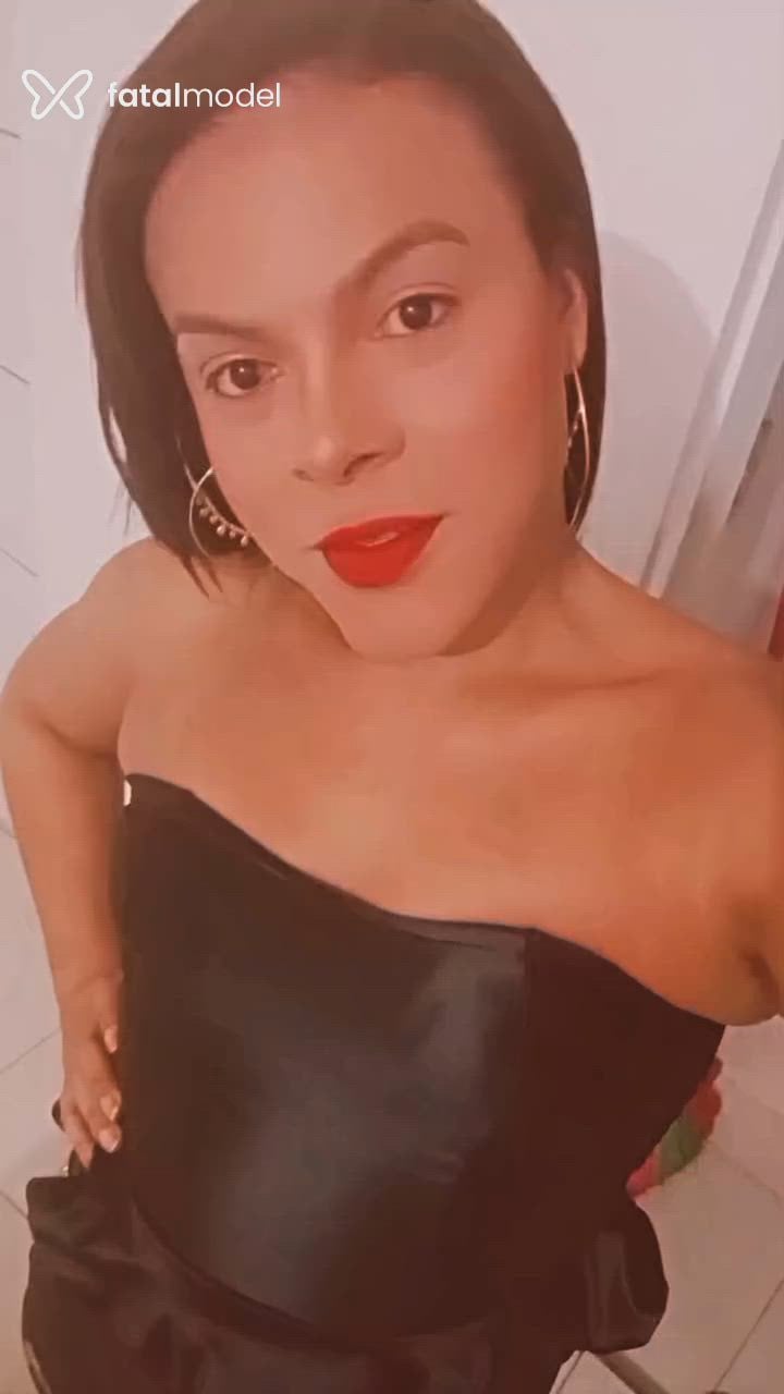 Acompanhante mulher trans morena (o) de olhos castanhos - Selenna Acompanhante mulher trans morena (o) de olhos castanhos - Selenna