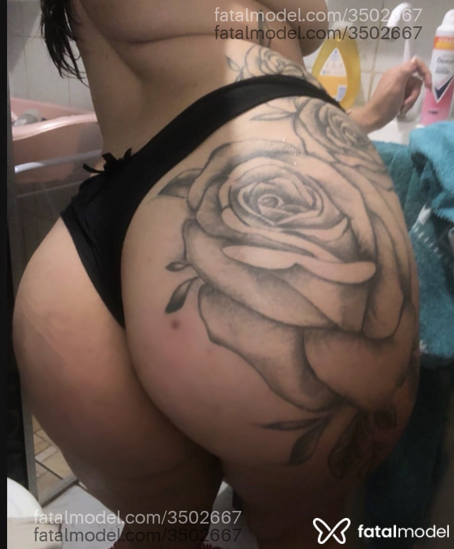 Acompanhante mulher com cabelo castanho de olhos castanhos - Morena Silva