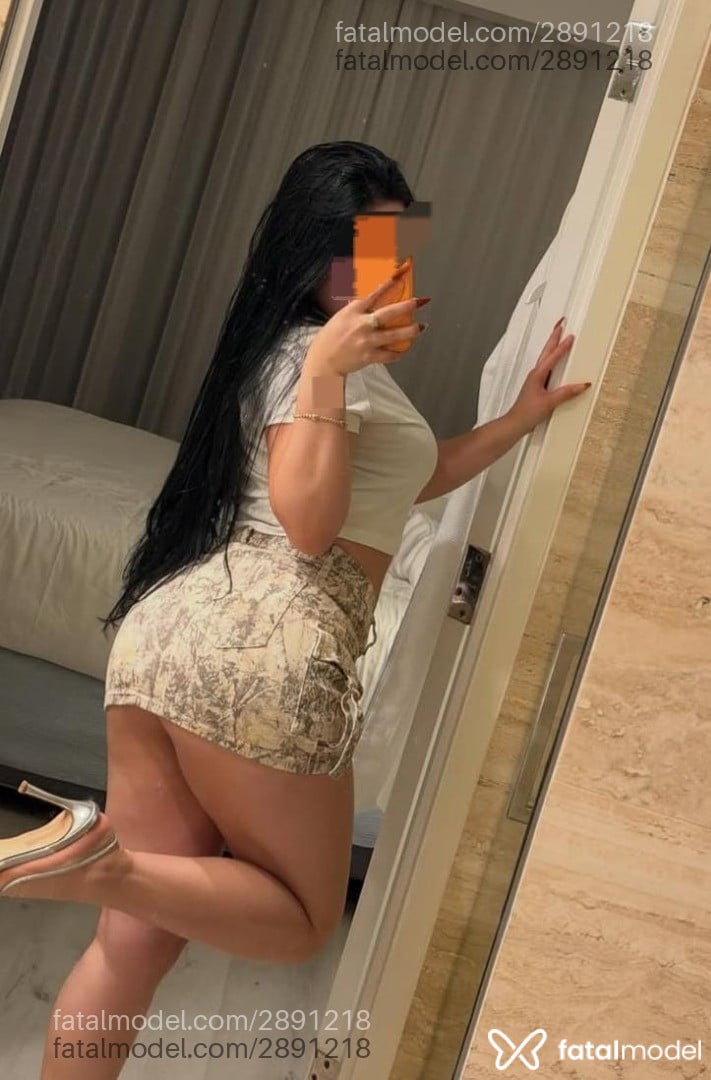 Acompanhante mulher morena (o) de olhos castanhos - Rafinha