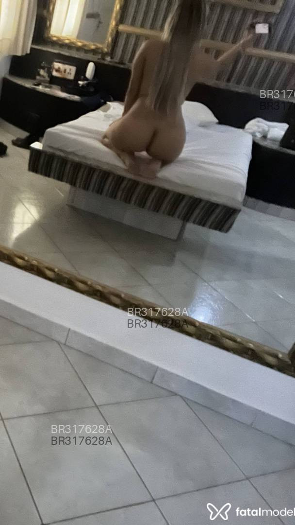 Acompanhante mulher loira (o) de olhos castanhos em São Sebastião do Paraíso Acompanhante mulher loira (o) de olhos castanhos em São Sebastião do Paraíso - FRAN MARQUES