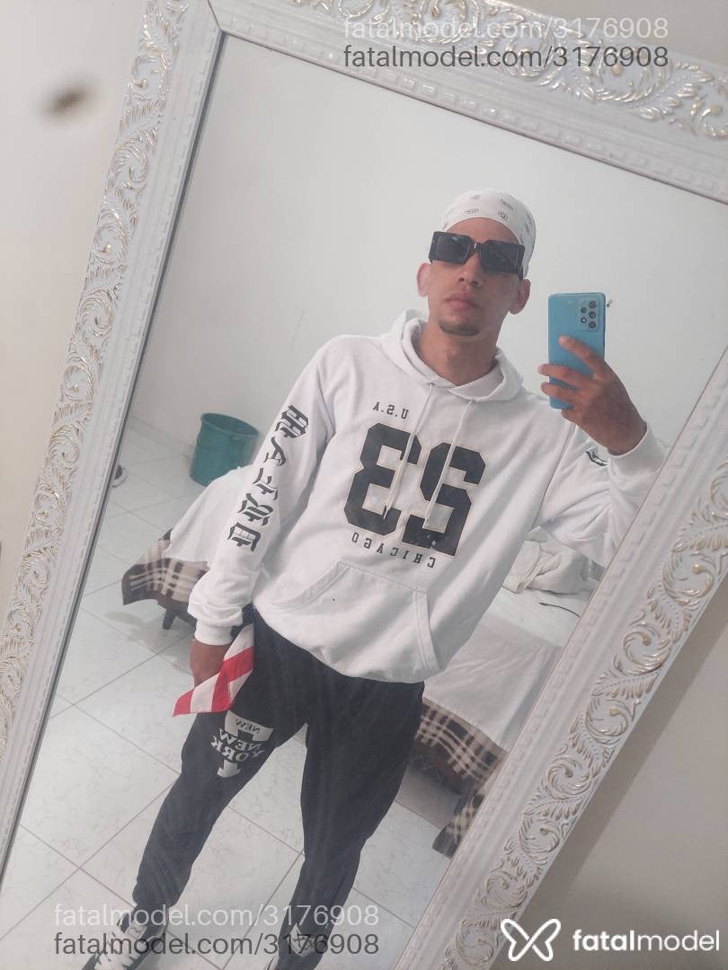 Acompanhante homem com cabelo castanho de olhos castanhos em Santo André - Amador