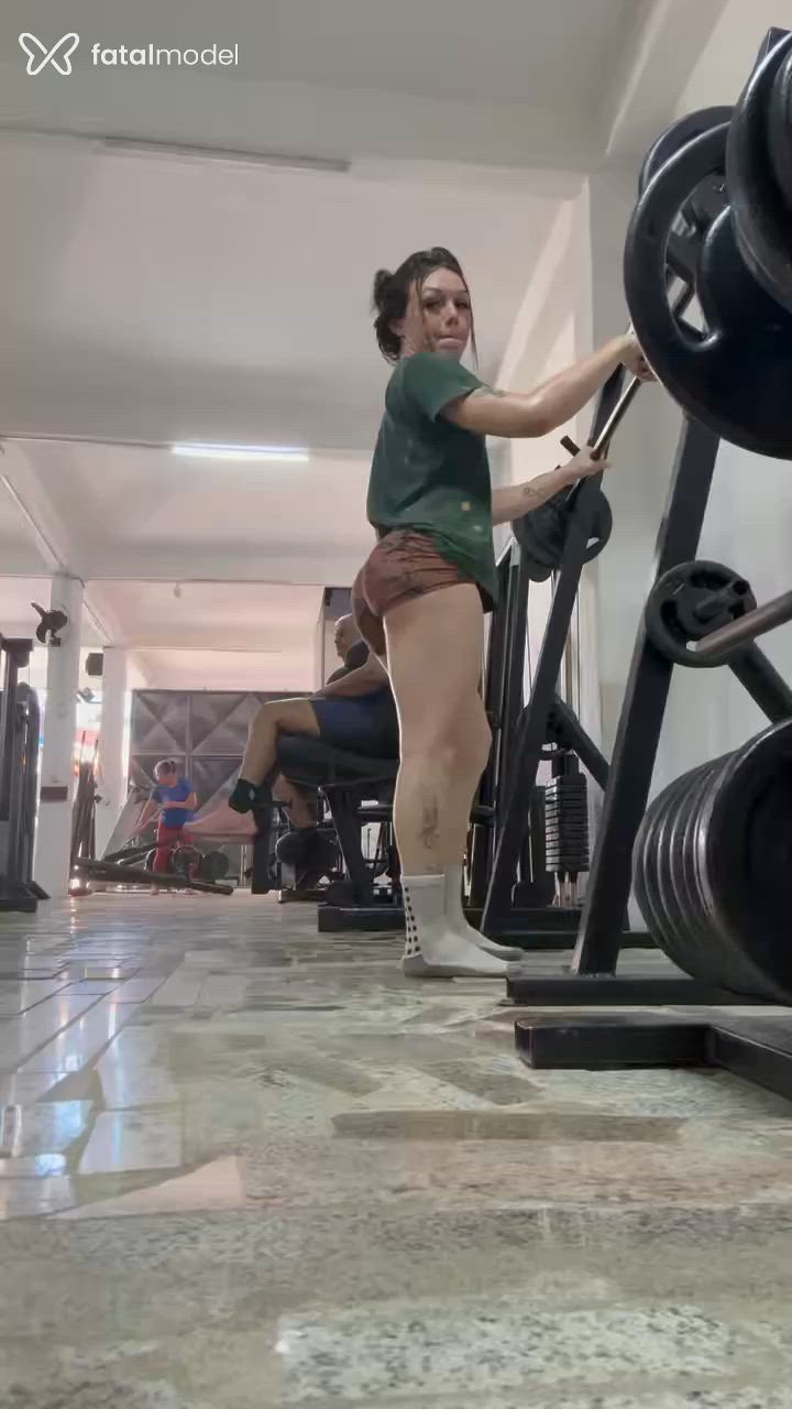 Acompanhante mulher trans com cabelo castanho de olhos pretos - Lorrany Pontes Acompanhante mulher trans com cabelo castanho de olhos pretos - Lorrany Pontes