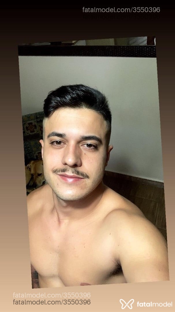 Acompanhante homem morena (o) de olhos castanhos - Lucas Acompanhante homem morena (o) de olhos castanhos - Lucas