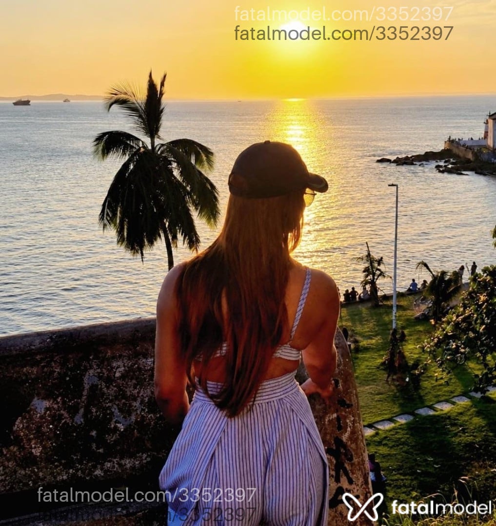 Acompanhante homem morena (o) de olhos pretos - Gabriel