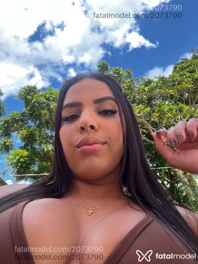 Acompanhante mulher com cabelo castanho de olhos castanhos - Kelly
