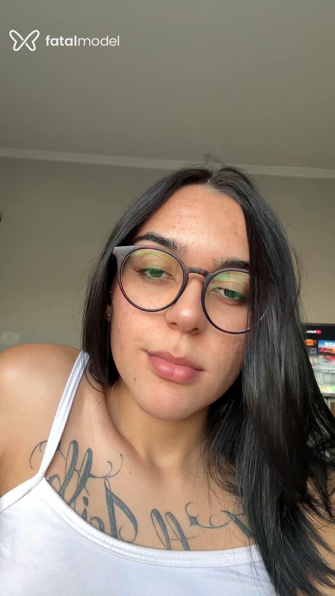Acompanhante mulher trans morena (o) de olhos castanhos - Brenda