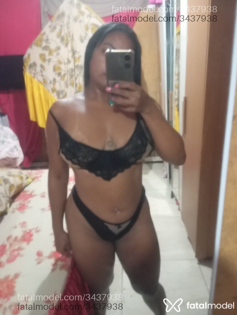 Acompanhante mulher morena (o) de olhos pretos - Gabryellen