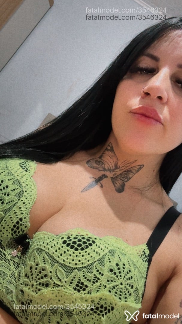 Acompanhante mulher morena (o) de olhos castanhos - Millena