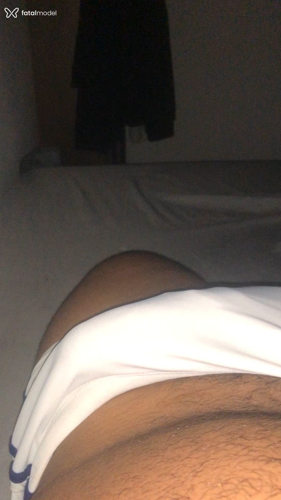 Acompanhante homem morena (o) de olhos verdes - Vilella