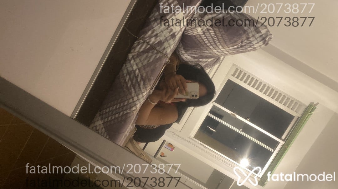 Acompanhante mulher morena (o) de olhos castanhos - Bianca Moura