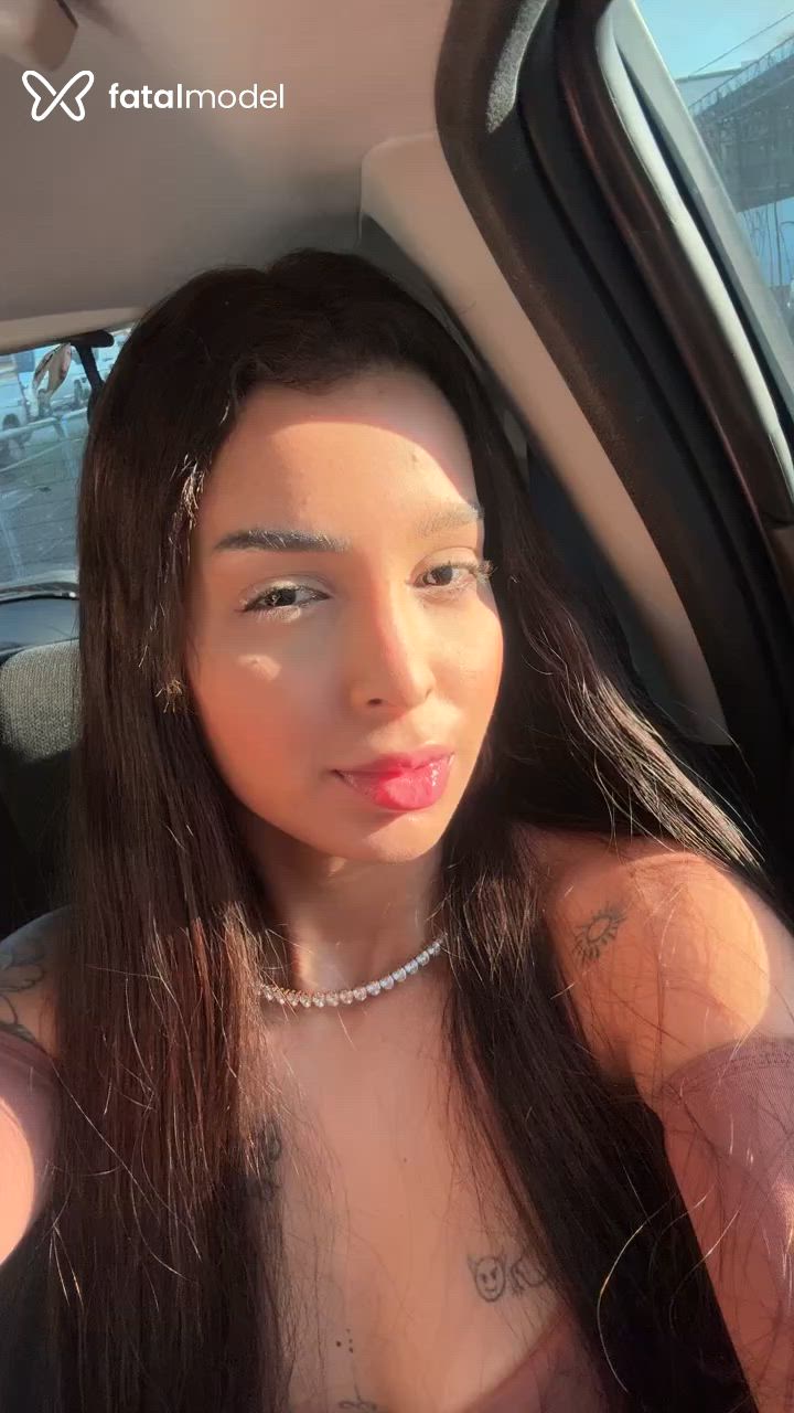 Acompanhante mulher morena (o) de olhos castanhos - Melissa Rafaella