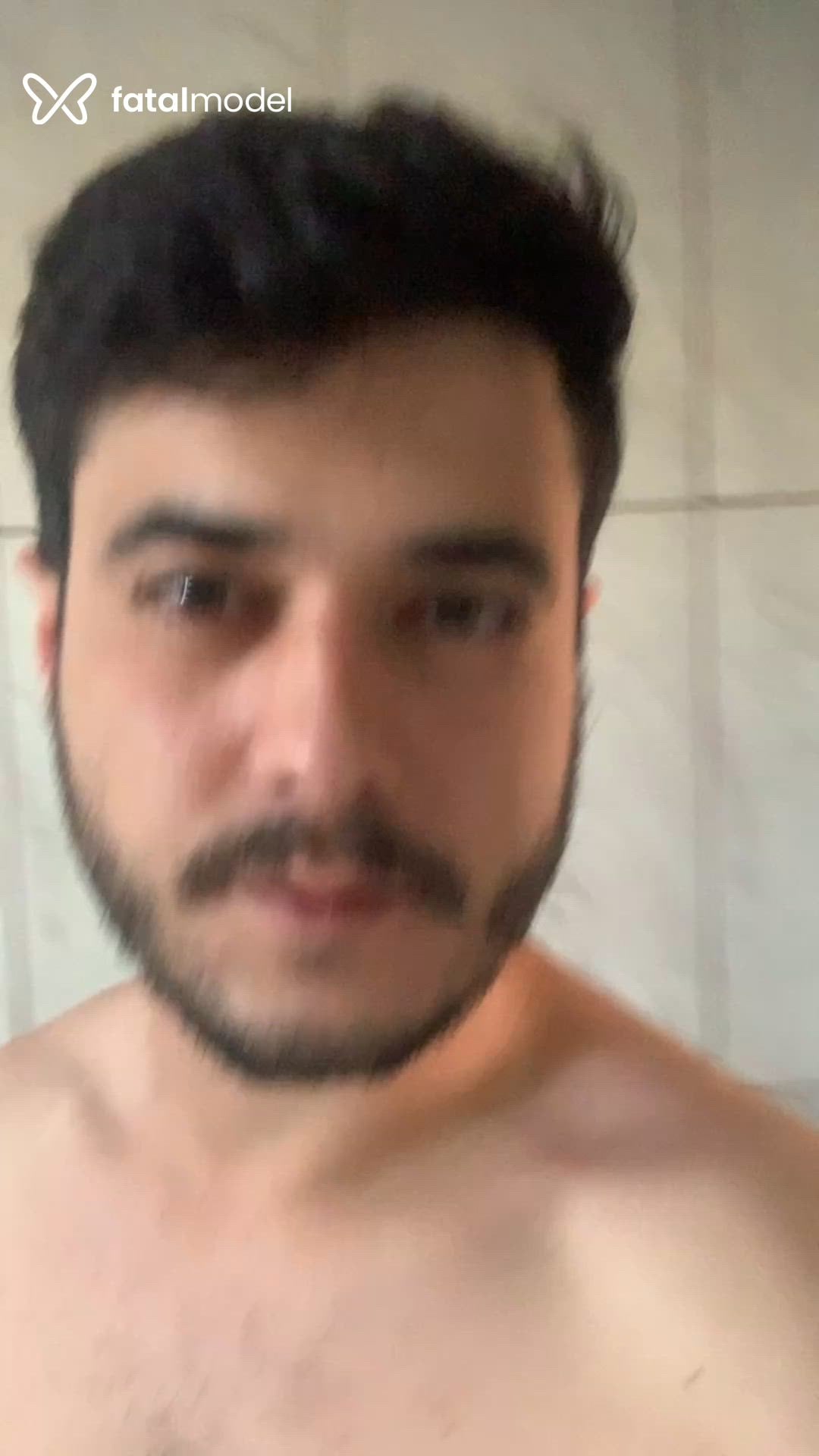 Acompanhante homem morena (o) de olhos castanhos - Lucas Acompanhante homem morena (o) de olhos castanhos - Lucas