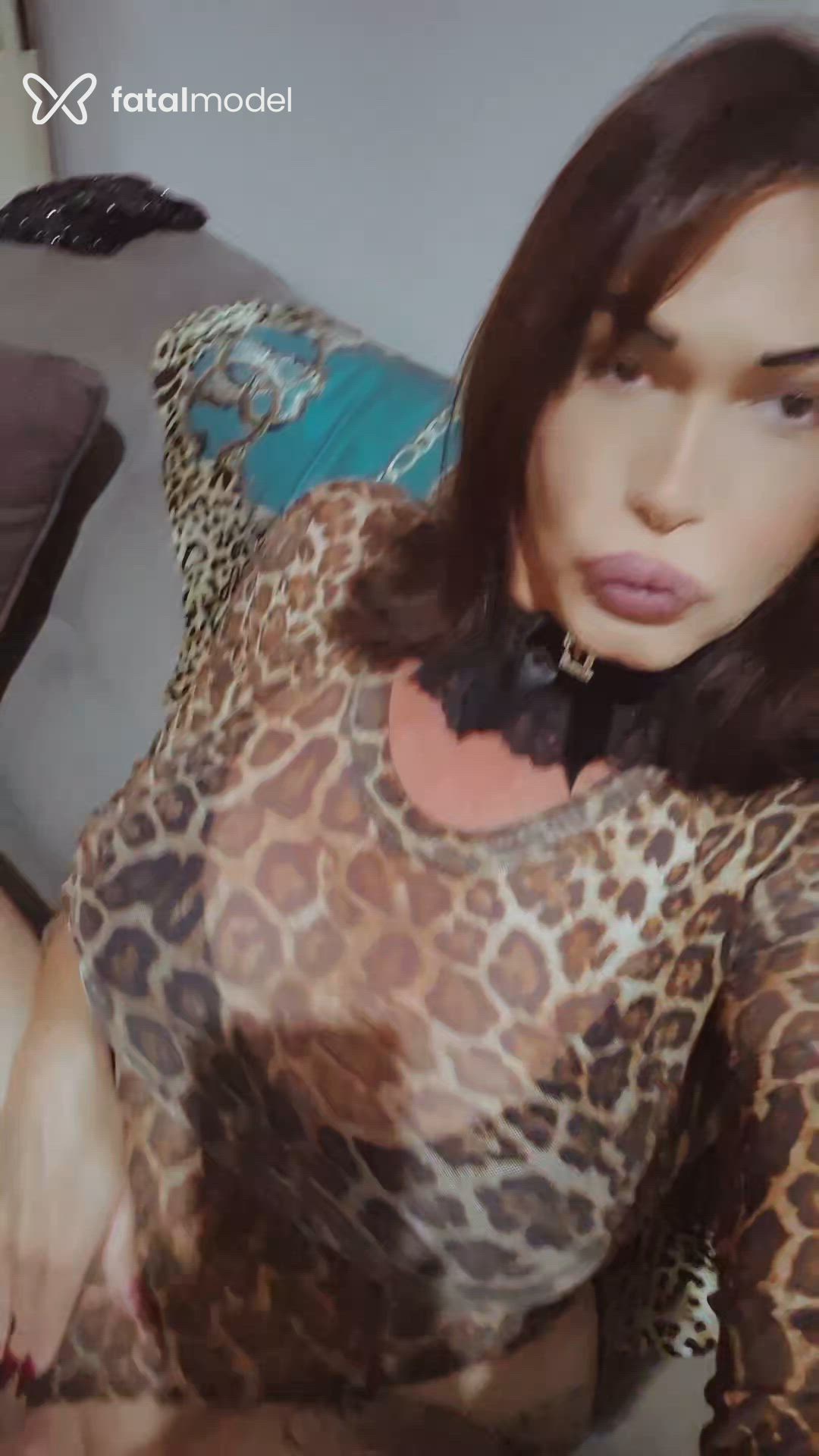 Acompanhante homem trans morena (o) de olhos mel - Myrraha Fydller