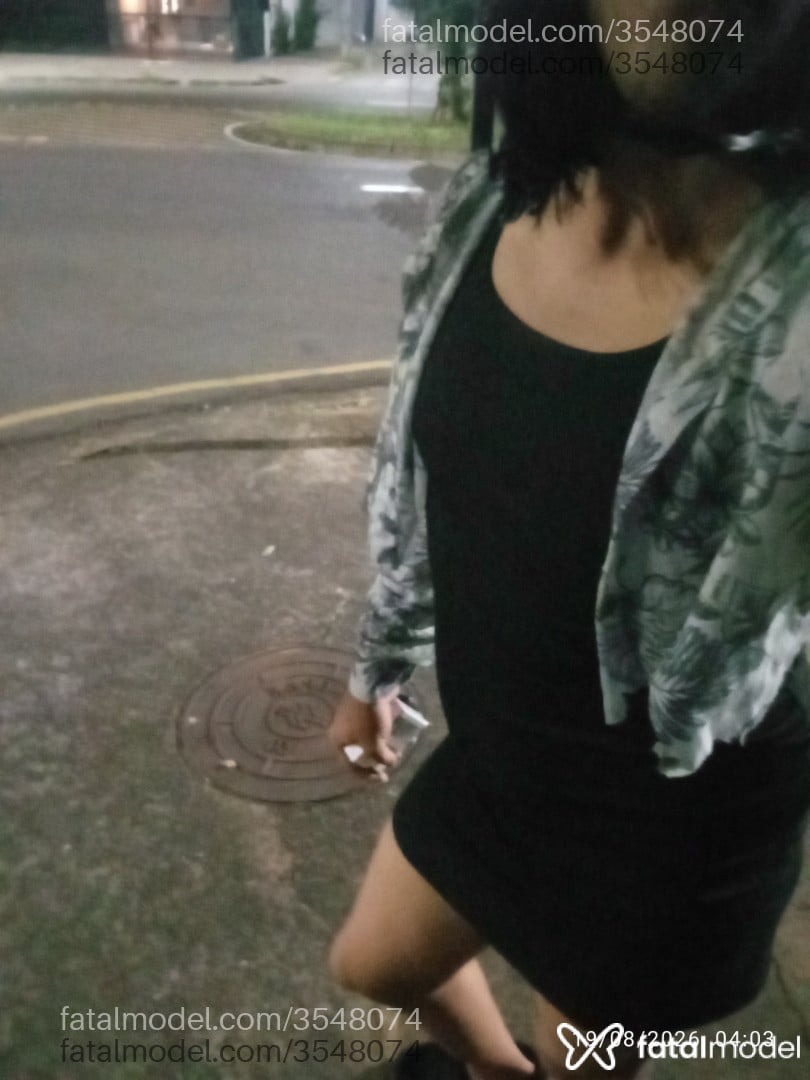 Acompanhante mulher trans morena (o) de olhos castanhos - Luna Vitória