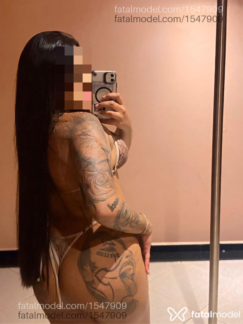 Acompanhante mulher morena (o) de olhos pretos - Gabriela