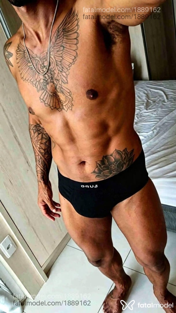 Acompanhante homem com cabelo castanho de olhos castanhos - Aleff Fernandes