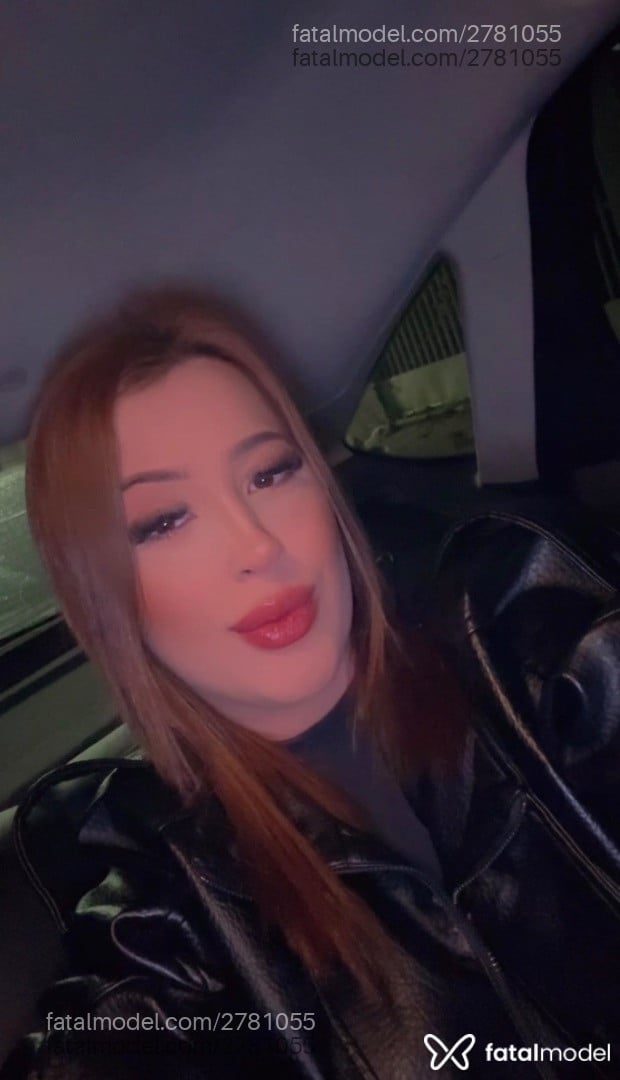 Acompanhante mulher com cabelo castanho de olhos mel - Bianca Andrade