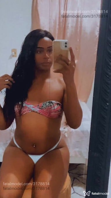 Acompanhante mulher trans morena (o) de olhos castanhos em São Gonçalo Acompanhante mulher trans morena (o) de olhos castanhos em São Gonçalo - Milena Silva