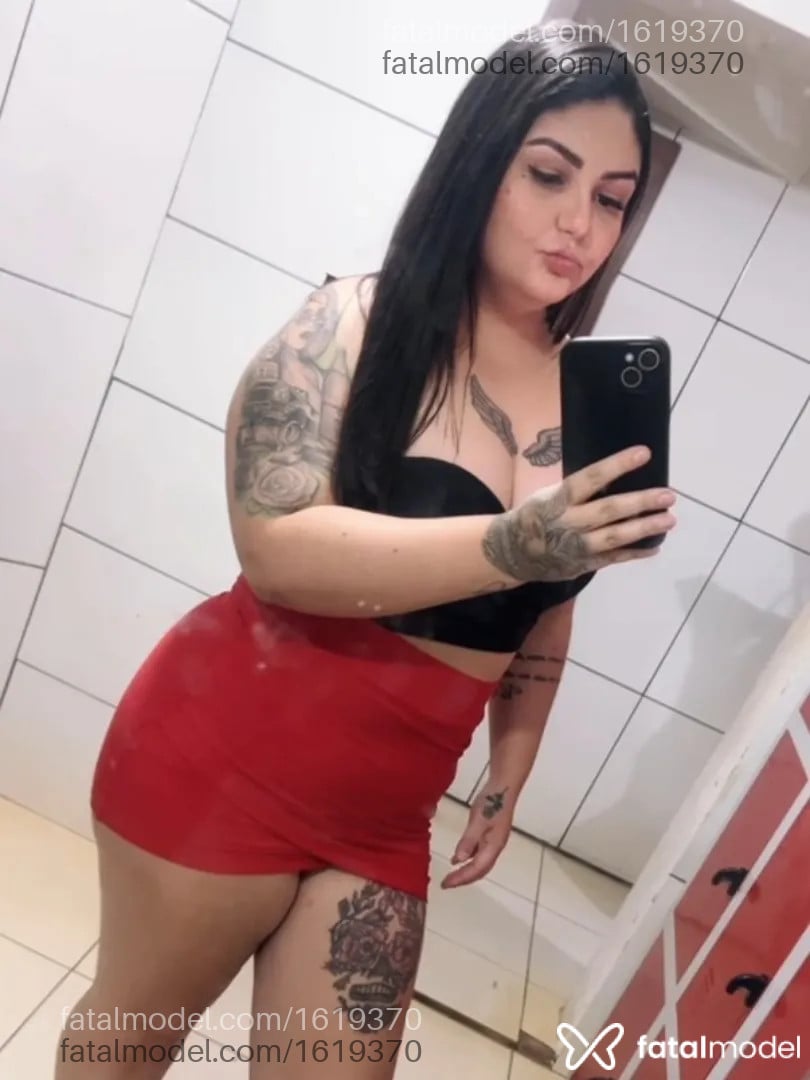 Acompanhante mulher morena (o) de olhos castanhos - Lauren Figueiredo