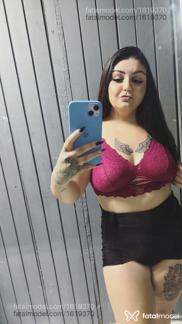 Acompanhante mulher morena (o) de olhos castanhos - Lauren Figueiredo