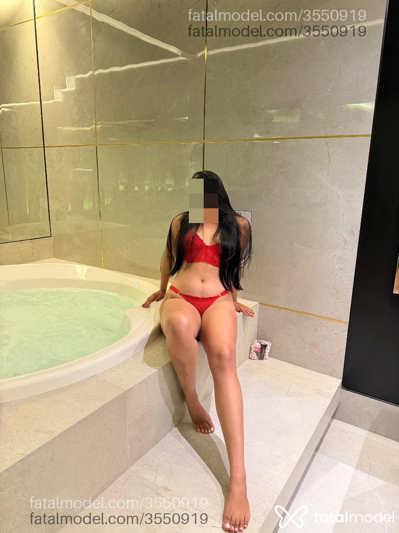 Acompanhante mulher morena (o) de olhos castanhos - Bruna Tavares