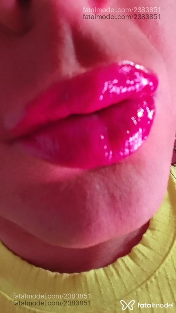 Acompanhante mulher trans morena (o) de olhos verdes - Bianca Ferraz Acompanhante mulher trans morena (o) de olhos verdes - Bianca Ferraz