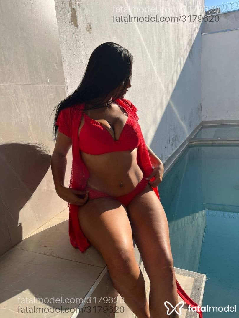 Acompanhante mulher morena (o) de olhos pretos - Bianca Mendes