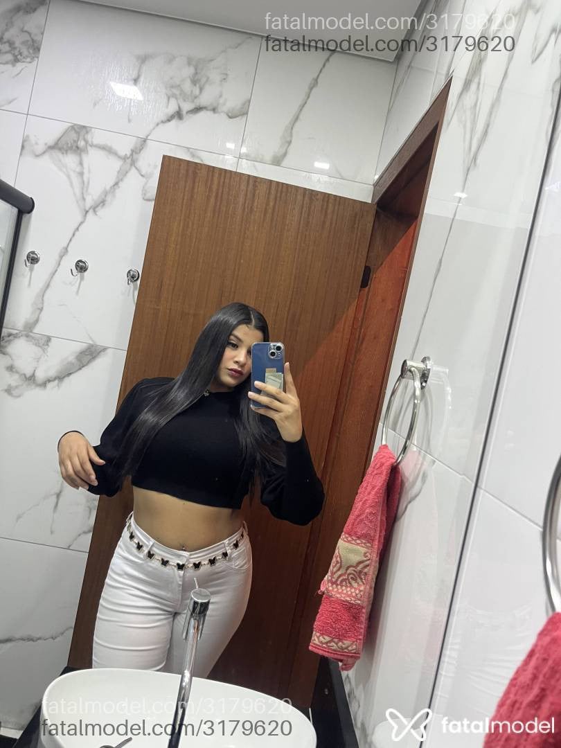 Acompanhante mulher morena (o) de olhos pretos - Bianca Mendes