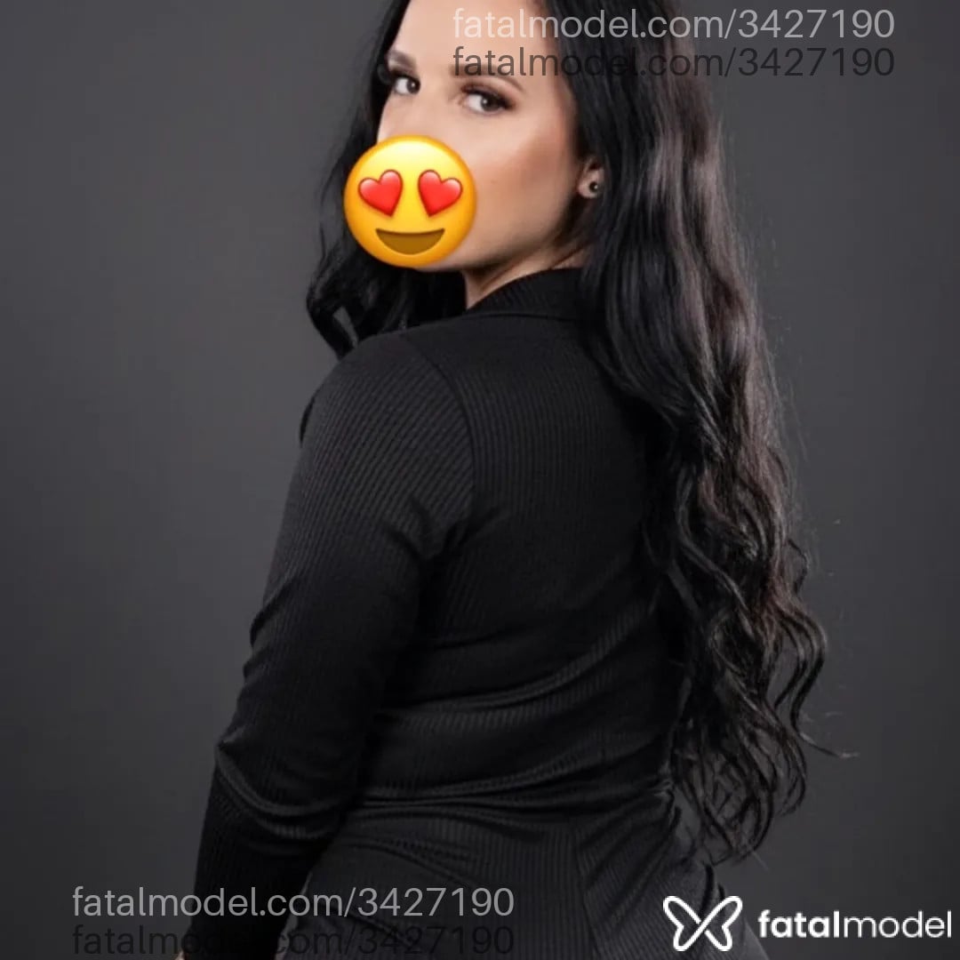 Acompanhante mulher morena (o) de olhos castanhos - Andrieli
