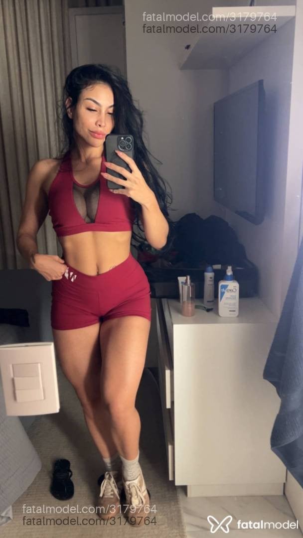 Acompanhante mulher morena (o) de olhos castanhos em Goiânia - Karen