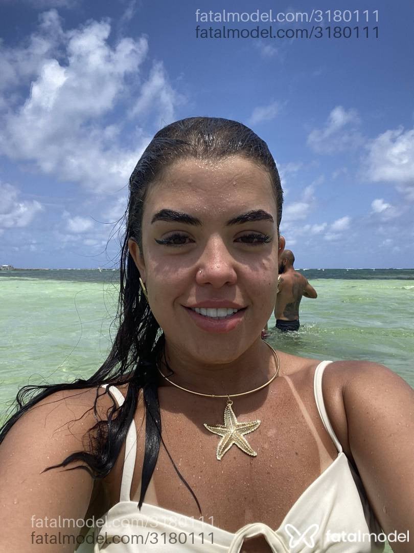 Acompanhante mulher morena (o) de olhos castanhos em Maringá - Melissa Prada