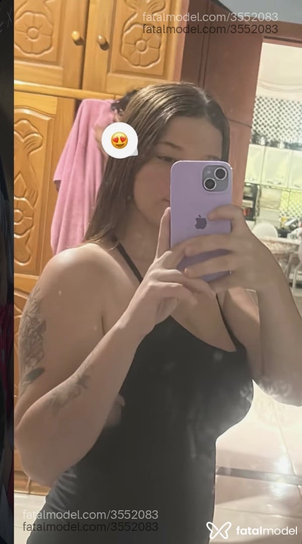 Acompanhante mulher loira (o) de olhos castanhos - Larissa Acompanhante mulher loira (o) de olhos castanhos - Larissa