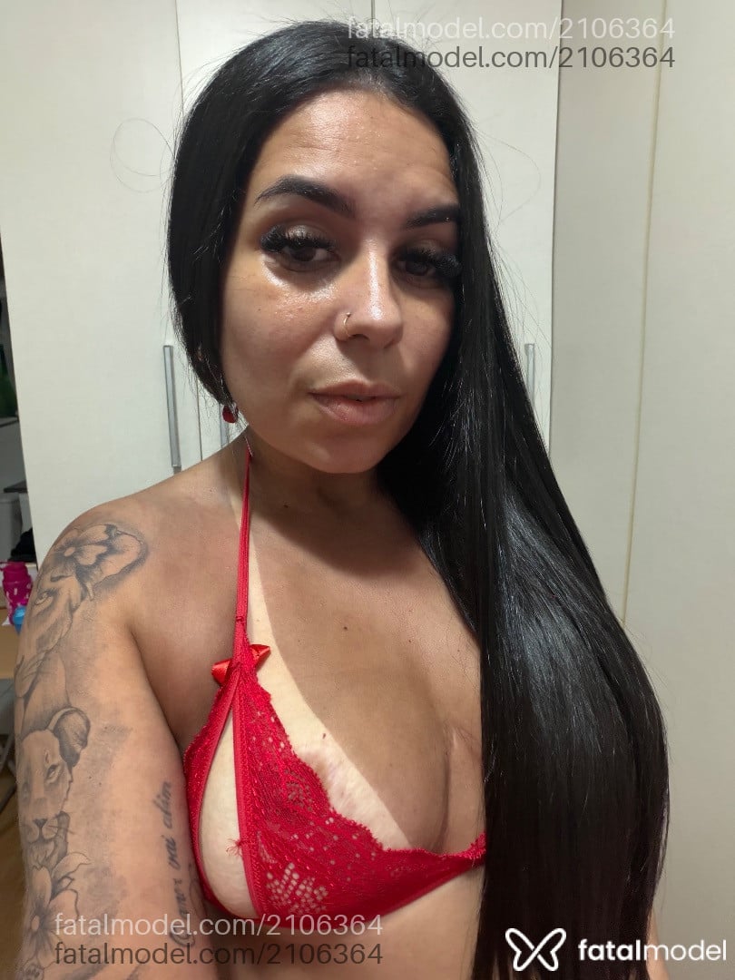 Acompanhante mulher morena (o) de olhos castanhos - Jessy