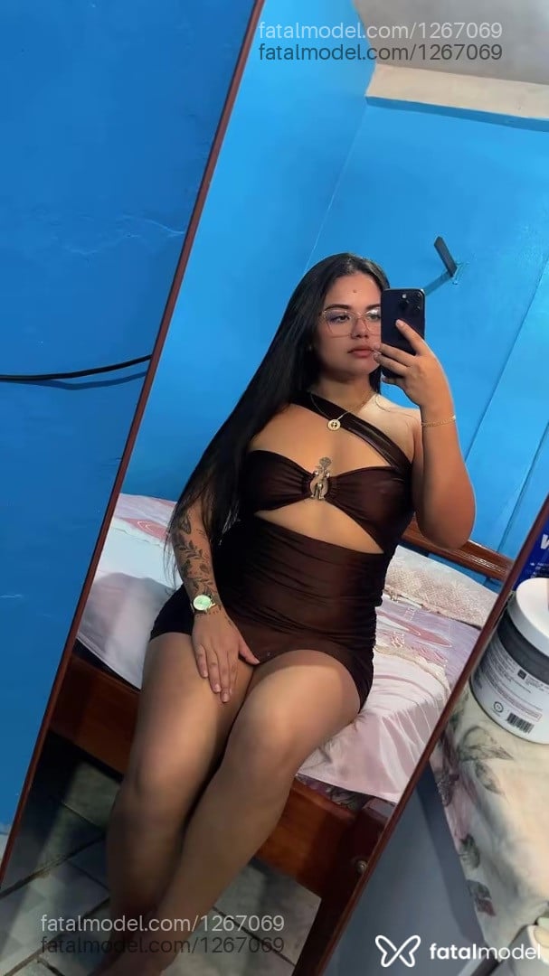 Acompanhante mulher morena (o) de olhos castanhos - Barreto