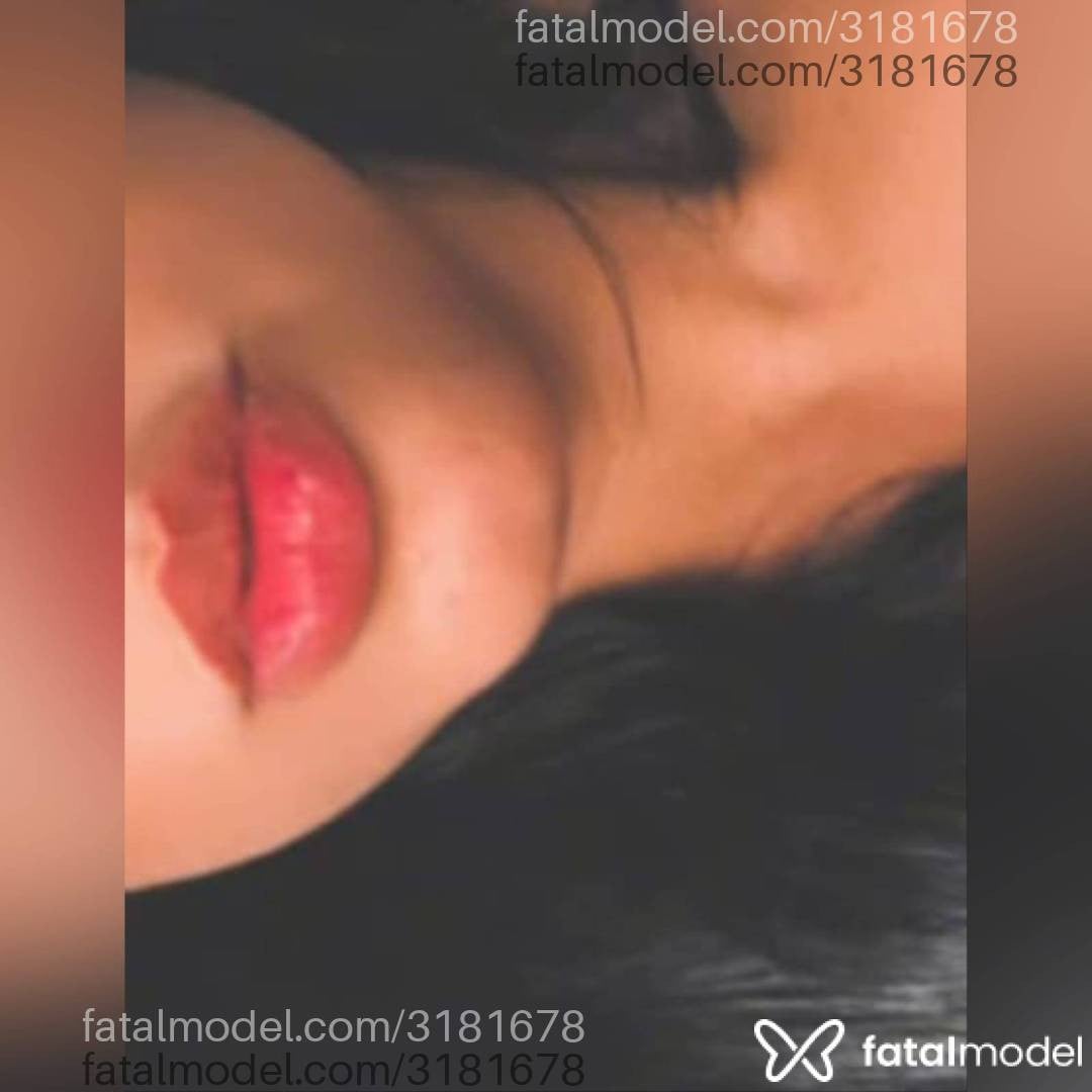 Acompanhante mulher morena (o) de olhos pretos - Amanda Peace Acompanhante mulher morena (o) de olhos pretos - Amanda Peace