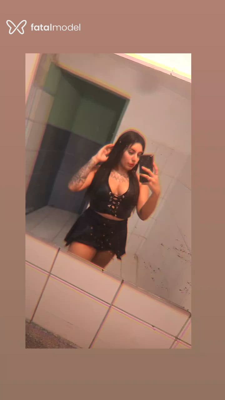 Acompanhante mulher morena (o) de olhos pretos - Ana Beatriz Acompanhante mulher morena (o) de olhos pretos - Ana Beatriz