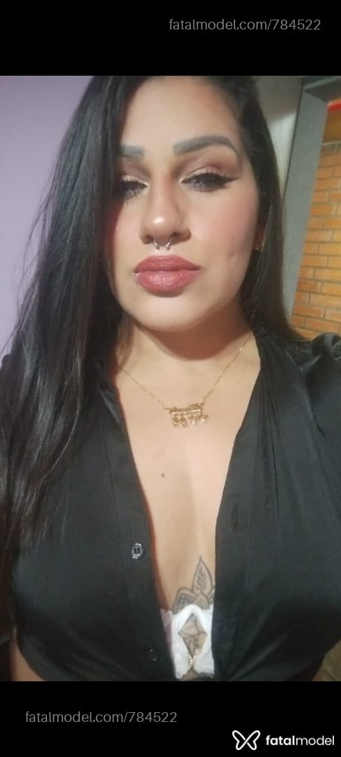 Acompanhante mulher morena (o) de olhos castanhos - Mell Demerttini