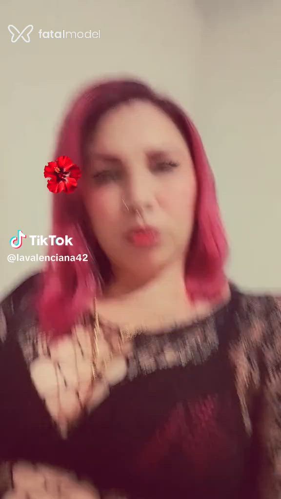 Acompanhante mulher ruiva (o) de olhos azuis - Naomy