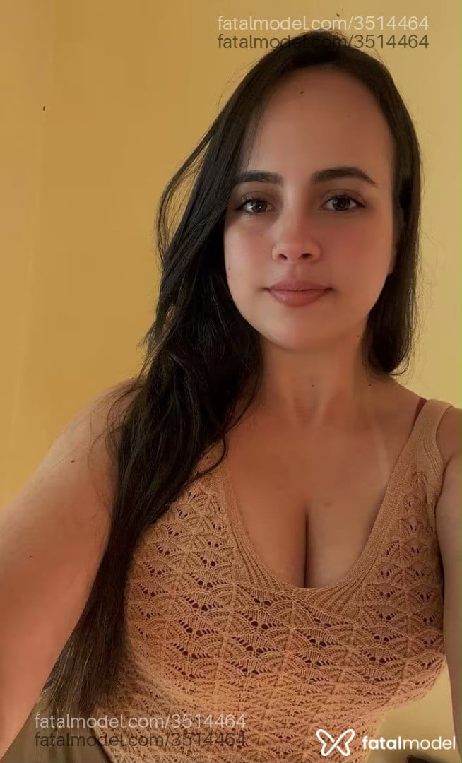 Acompanhante mulher morena (o) de olhos castanhos - Gleicyanne