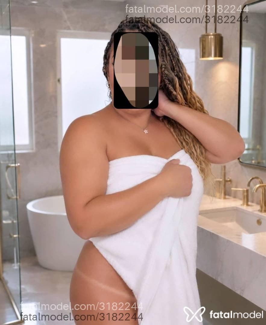Acompanhante mulher loira (o) de olhos castanhos em Piracicaba Acompanhante mulher loira (o) de olhos castanhos em Piracicaba - Emanuelly