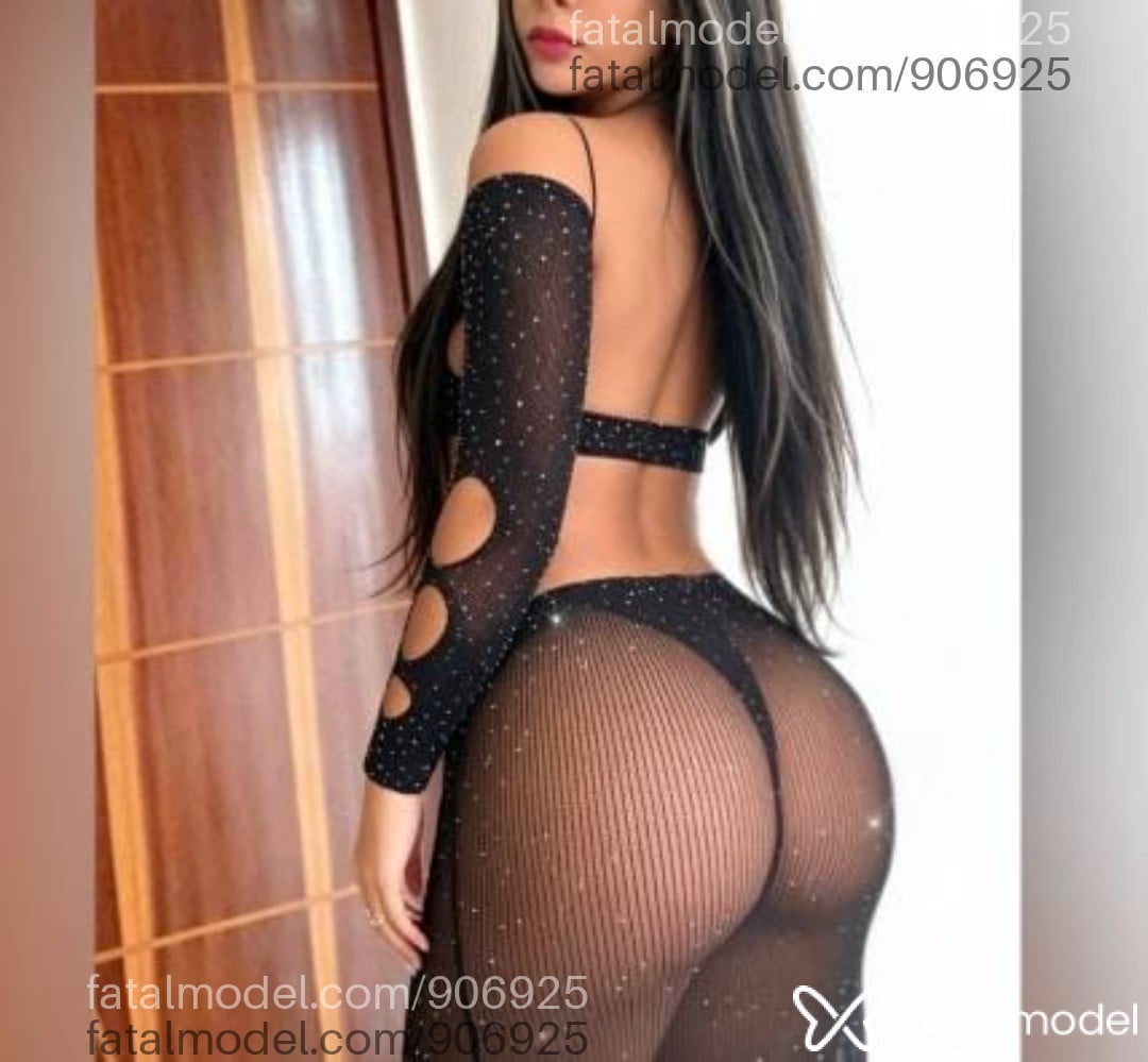 Acompanhante mulher com cabelo castanho de olhos castanhos - Erika