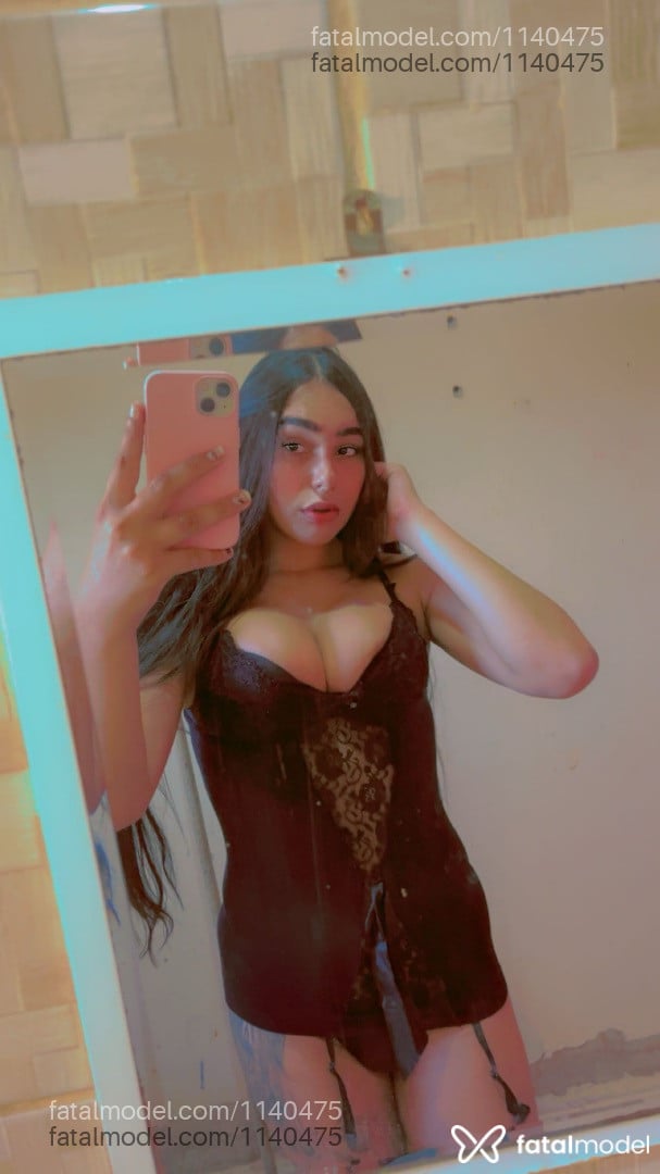 Acompanhante travesti morena (o) de olhos castanhos - Rafaela