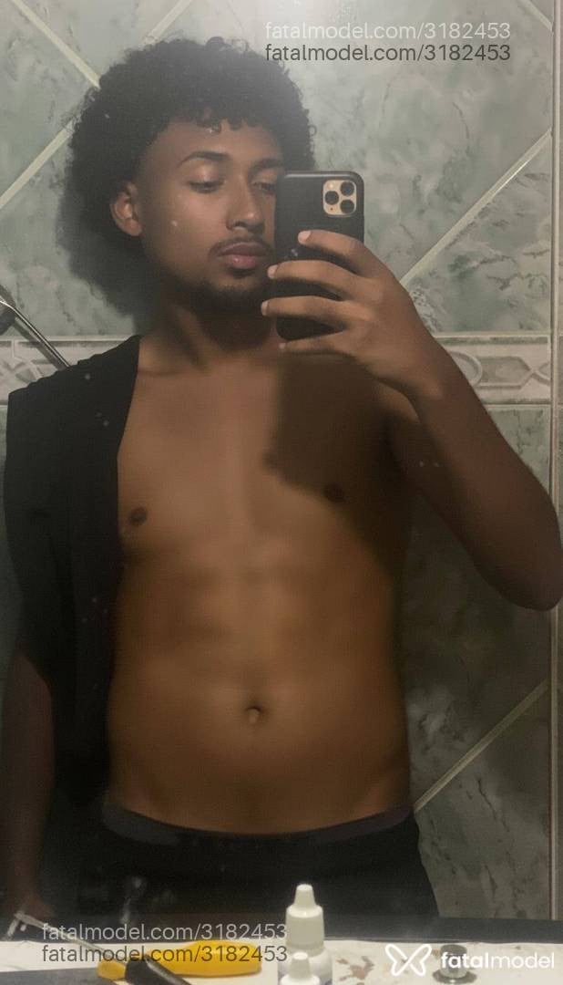 Acompanhante homem morena (o) de olhos castanhos em Rio de Janeiro - Wl Robert