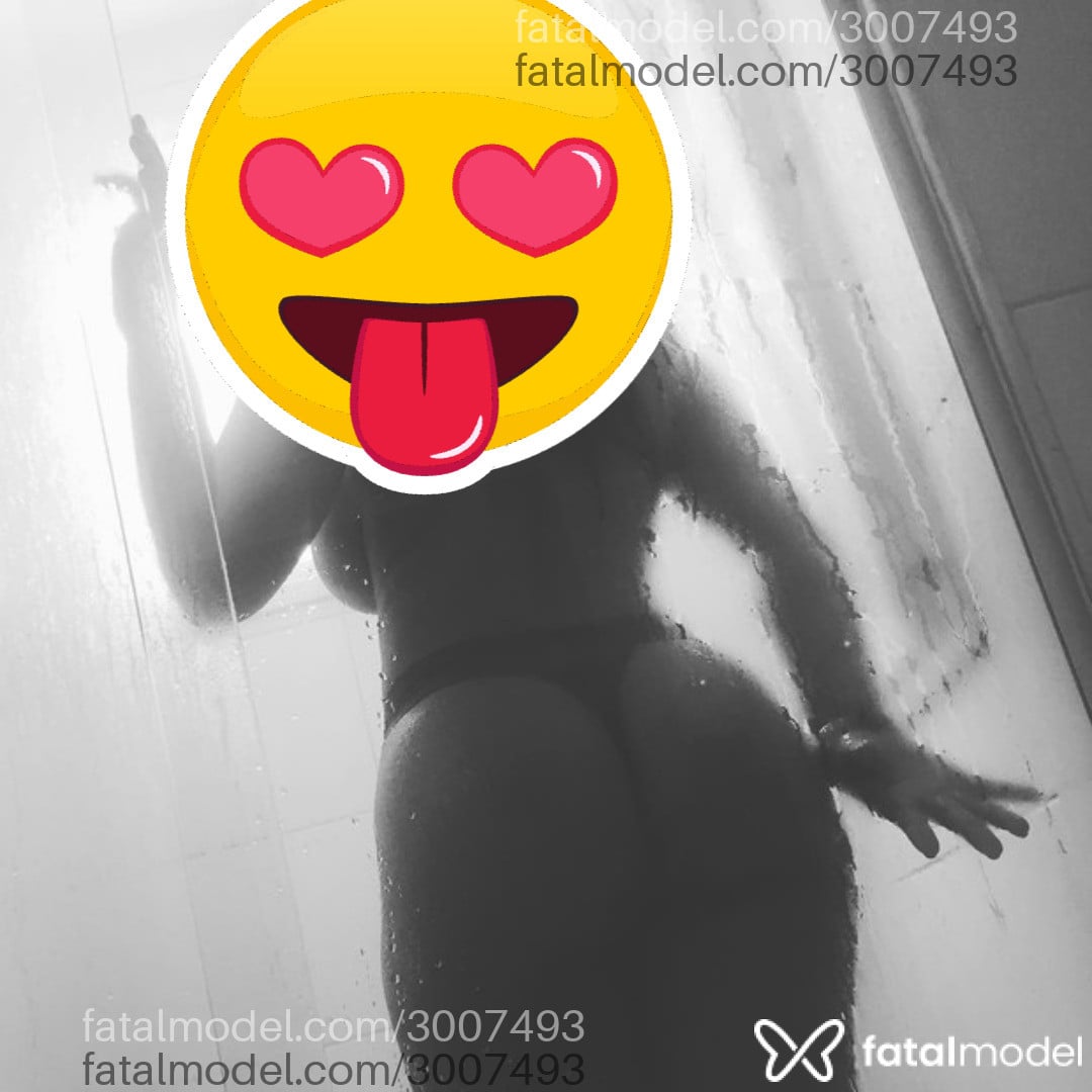 Acompanhante mulher morena (o) de olhos castanhos - Rayssa Mary