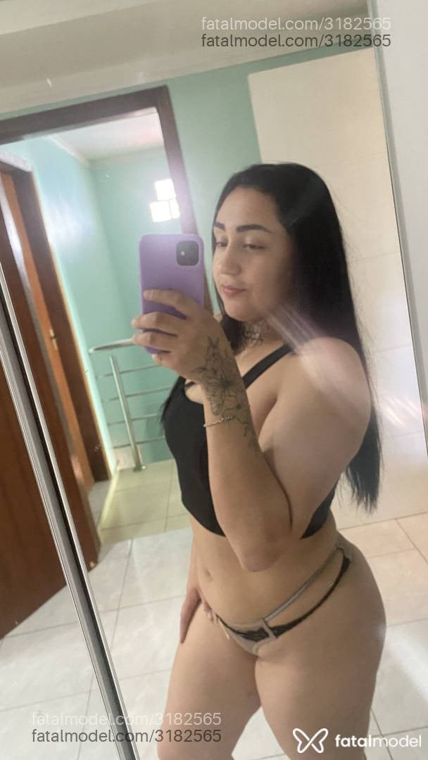 Acompanhante mulher morena (o) de olhos castanhos - Bianca