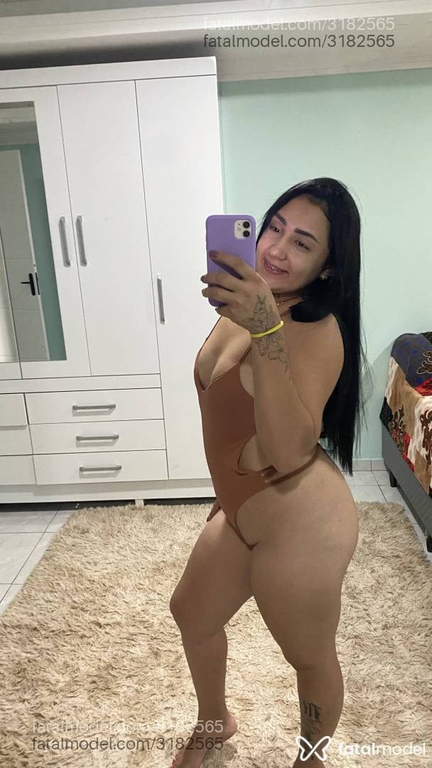 Acompanhante mulher morena (o) de olhos castanhos em Lajeado Acompanhante mulher morena (o) de olhos castanhos em Lajeado - Pamela
