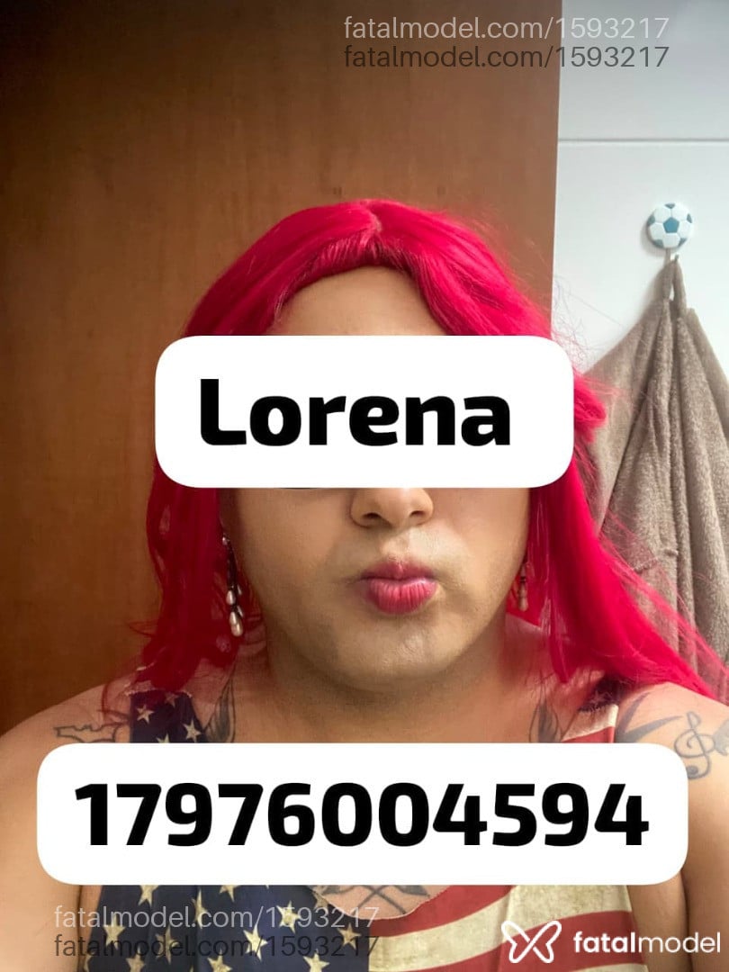 Acompanhante mulher trans ruiva (o) de olhos castanhos - Lorena Karvalho