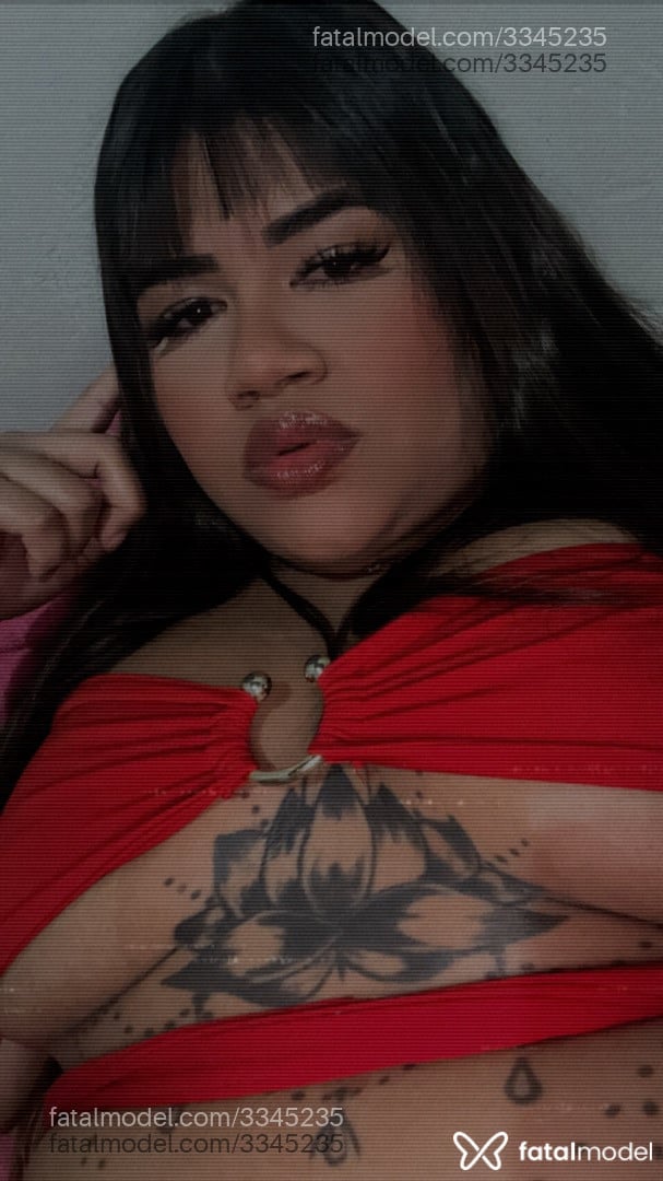 Acompanhante mulher morena (o) de olhos castanhos - Bruna