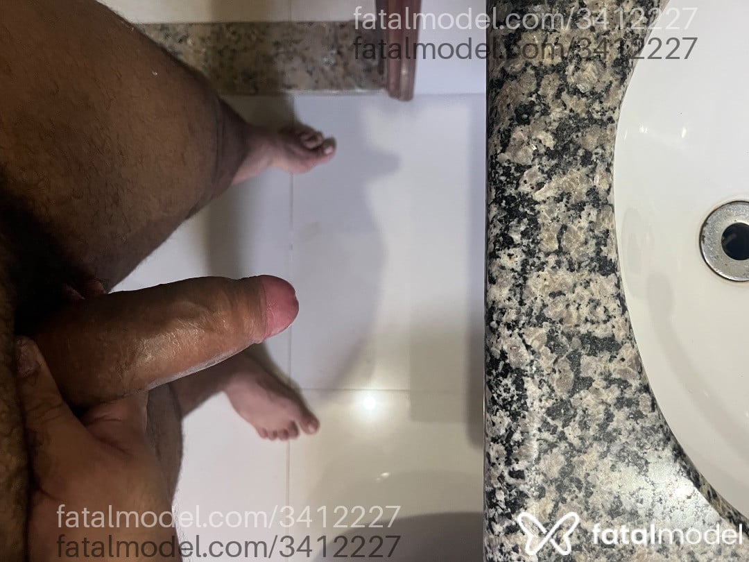 Acompanhante homem morena (o) de olhos castanhos - Lucas