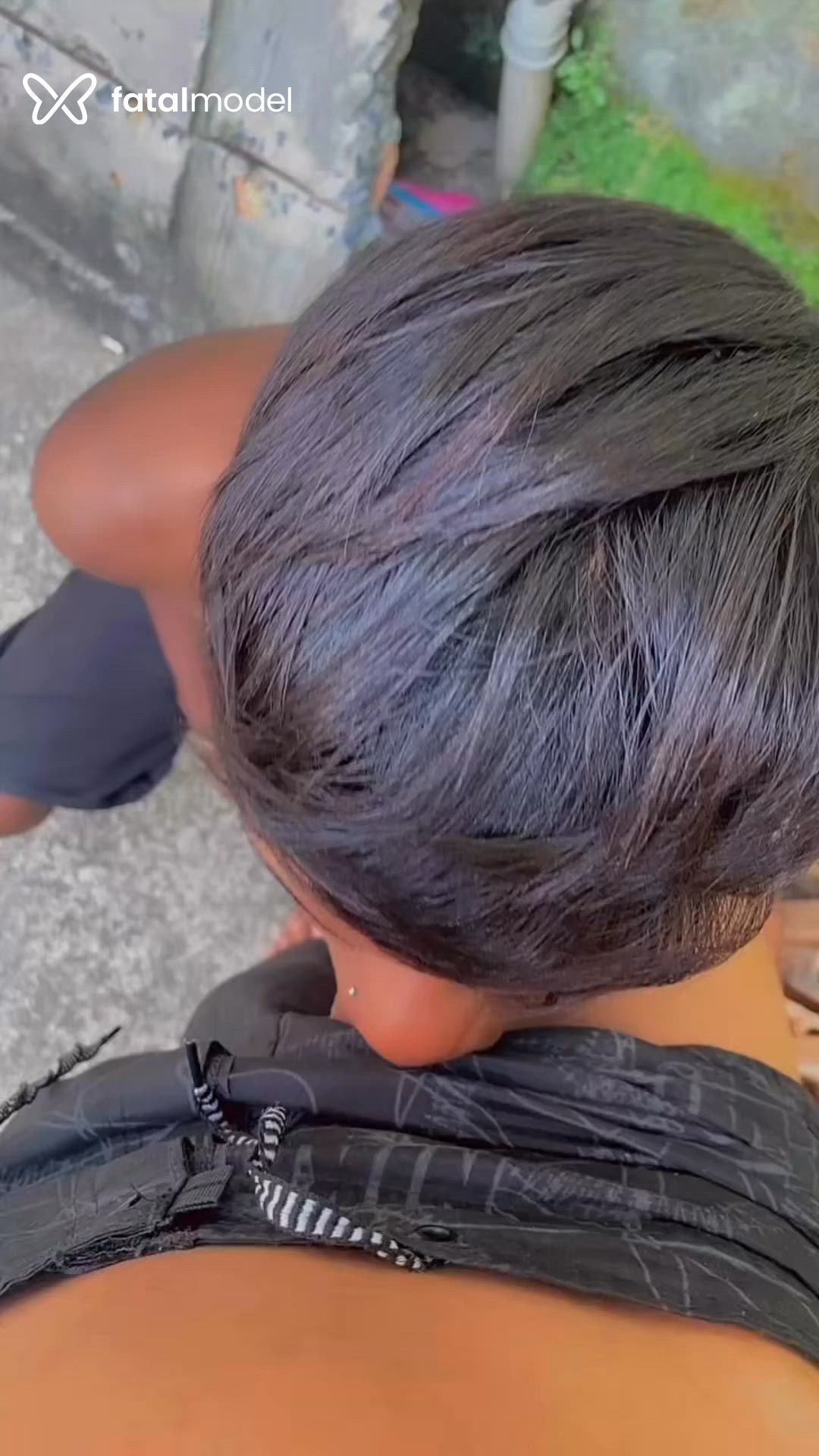 Acompanhante homem com cabelo castanho de olhos pretos - Yurii Acompanhante homem com cabelo castanho de olhos pretos - Yurii